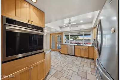 9037 N Arroya Grande Drive, Phoenix, AZ 85028 - Photo 23