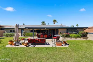 9037 N Arroya Grande Dr, Phoenix, AZ 85028 - Photo 11