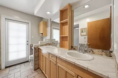 9037 N Arroya Grande Drive, Phoenix, AZ 85028 - Photo 29