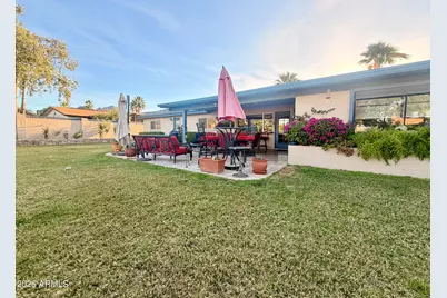 9037 N Arroya Grande Drive, Phoenix, AZ 85028 - Photo 5