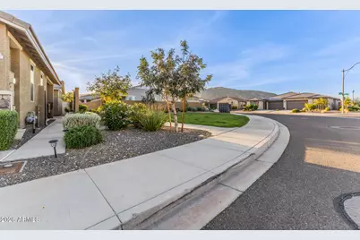 5370 N 205th Drive, Buckeye, AZ 85396 - Photo 39