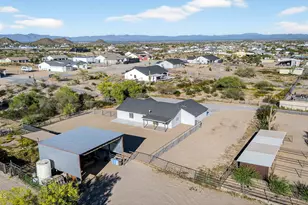 4063 W Moon Dust Trl, San Tan Valley, AZ 85144 - Photo 39