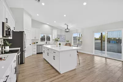 4063 W Moon Dust Trail, San Tan Valley, AZ 85144 - Photo 11