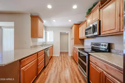 9726 W Shasta Drive, Sun City, AZ 85351 - Photo 11