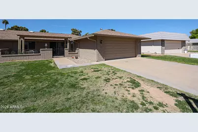 9726 W Shasta Drive, Sun City, AZ 85351 - Photo 7