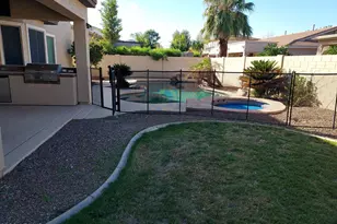 296 E Frances Ln, Gilbert, AZ 85295 - Photo 5