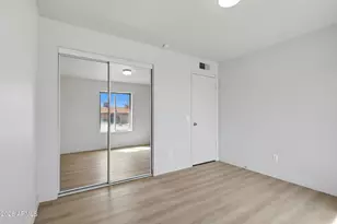 8652 W Heatherbrae Dr, Phoenix, AZ 85037 - Photo 23