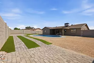 8652 W Heatherbrae Dr, Phoenix, AZ 85037 - Photo 31