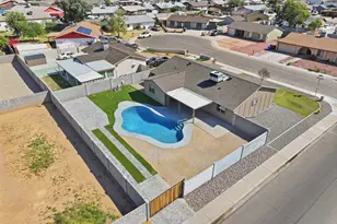 8652 W Heatherbrae Dr, Phoenix, AZ 85037 - Photo 37