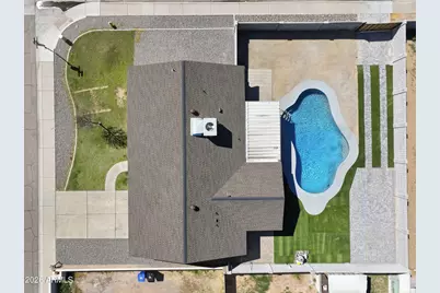 8652 W Heatherbrae Drive, Phoenix, AZ 85037 - Photo 3