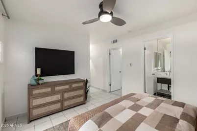 8241 N Central Avenue #5, Phoenix, AZ 85020 - Photo 11