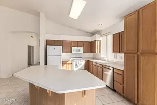 141 W Baylor Ln, Gilbert, AZ 85233 - Photo 15