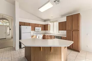 141 W Baylor Ln, Gilbert, AZ 85233 - Photo 13