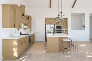 7747 W Jessie Ln, Peoria, AZ 85383 - Photo 5