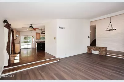 5426 S Lighthouse Lane, Tempe, AZ 85283 - Photo 9