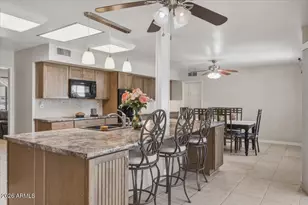 10207 W Palmer Dr, Sun City, AZ 85351 - Photo 3