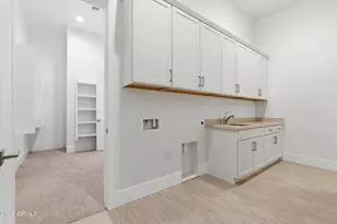 2664 E Longhorn Ct, Gilbert, AZ 85297 - Photo 53