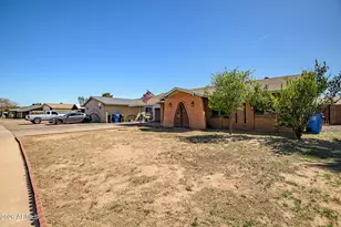 6433 W Catalina Dr, Phoenix, AZ 85033 - Photo 5