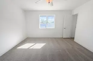 3450 E Columbine Dr, Phoenix, AZ 85032 - Photo 19