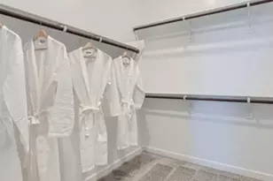 9738 W Verde Ln, Phoenix, AZ 85037 - Photo 13