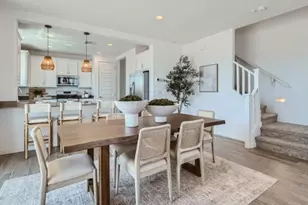 9738 W Verde Ln, Phoenix, AZ 85037 - Photo 7