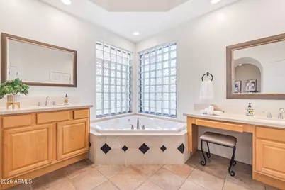 2687 E Arrowhead Trail, Gilbert, AZ 85297 - Photo 11