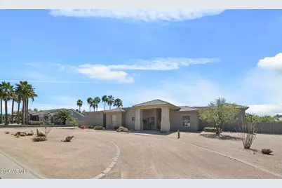 2687 E Arrowhead Trail, Gilbert, AZ 85297 - Photo 3