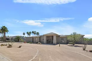 2687 E Arrowhead Trail, Gilbert, AZ 85297 - Photo 3