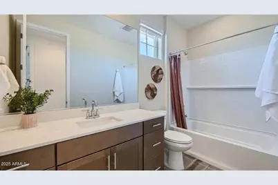 9742 W Verde Lane, Phoenix, AZ 85037 - Photo 13