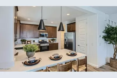 9742 W Verde Lane, Phoenix, AZ 85037 - Photo 5