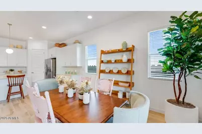 25527 N 149th Avenue, Surprise, AZ 85387 - Photo 7