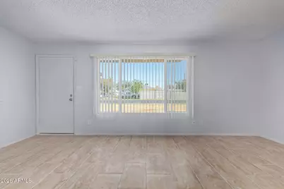 6320 N 47th Avenue, Glendale, AZ 85301 - Photo 3