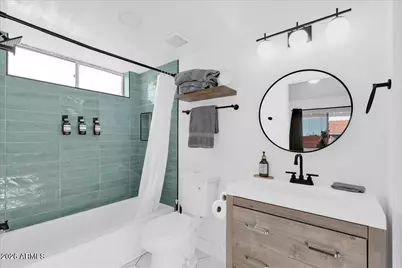 413 E Linda Lane #D, Gilbert, AZ 85234 - Photo 15