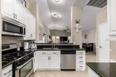 13862 W Elm Street, Surprise, AZ 85374 - Photo 17