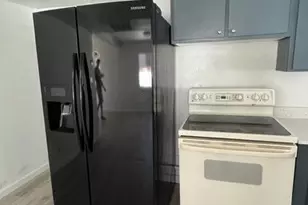 812 S Greenleaf Ln, Avondale, AZ 85323 - Photo 3