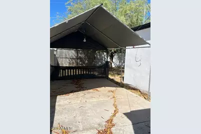 812 S Greenleaf Lane, Avondale, AZ 85323 - Photo 9