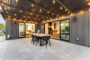 1109 W Lynwood St, Phoenix, AZ 85007 - Photo 45