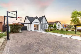 1109 W Lynwood St, Phoenix, AZ 85007 - Photo 3