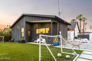 1109 W Lynwood St, Phoenix, AZ 85007 - Photo 51