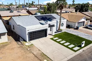 10318 W Calle Del Oro, Phoenix, AZ 85037 - Photo 3