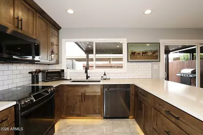 8390 E Solano Drive, Scottsdale, AZ 85250 - Photo 1