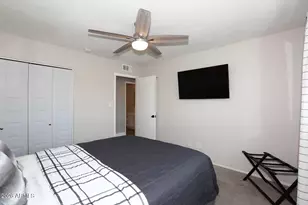 8390 E Solano Dr, Scottsdale, AZ 85250 - Photo 5