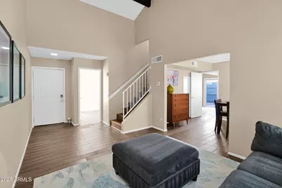 15201 N 25th Drive #11, Phoenix, AZ 85023 - Photo 11