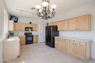 11527 N 86th Avenue, Peoria, AZ 85345 - Photo 9