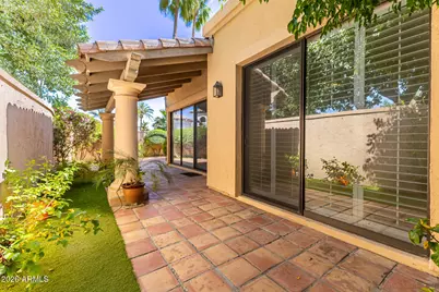 10068 E Cinnabar Avenue, Scottsdale, AZ 85258 - Photo 29