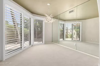 10068 E Cinnabar Avenue, Scottsdale, AZ 85258 - Photo 9