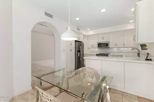 10068 E Cinnabar Ave, Scottsdale, AZ 85258 - Photo 25