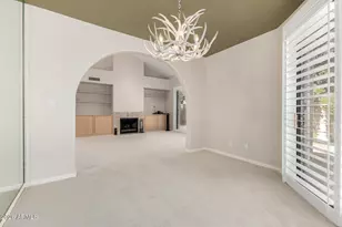 10068 E Cinnabar Ave, Scottsdale, AZ 85258 - Photo 11