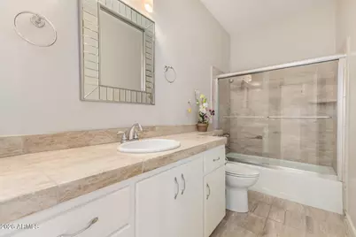 10068 E Cinnabar Avenue, Scottsdale, AZ 85258 - Photo 23
