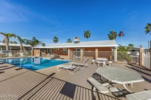 2120 E Bluefield Ave, Phoenix, AZ 85022 - Photo 15